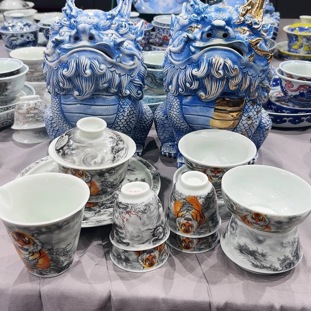 瓷片怒**冠景德镇陶瓷研究所