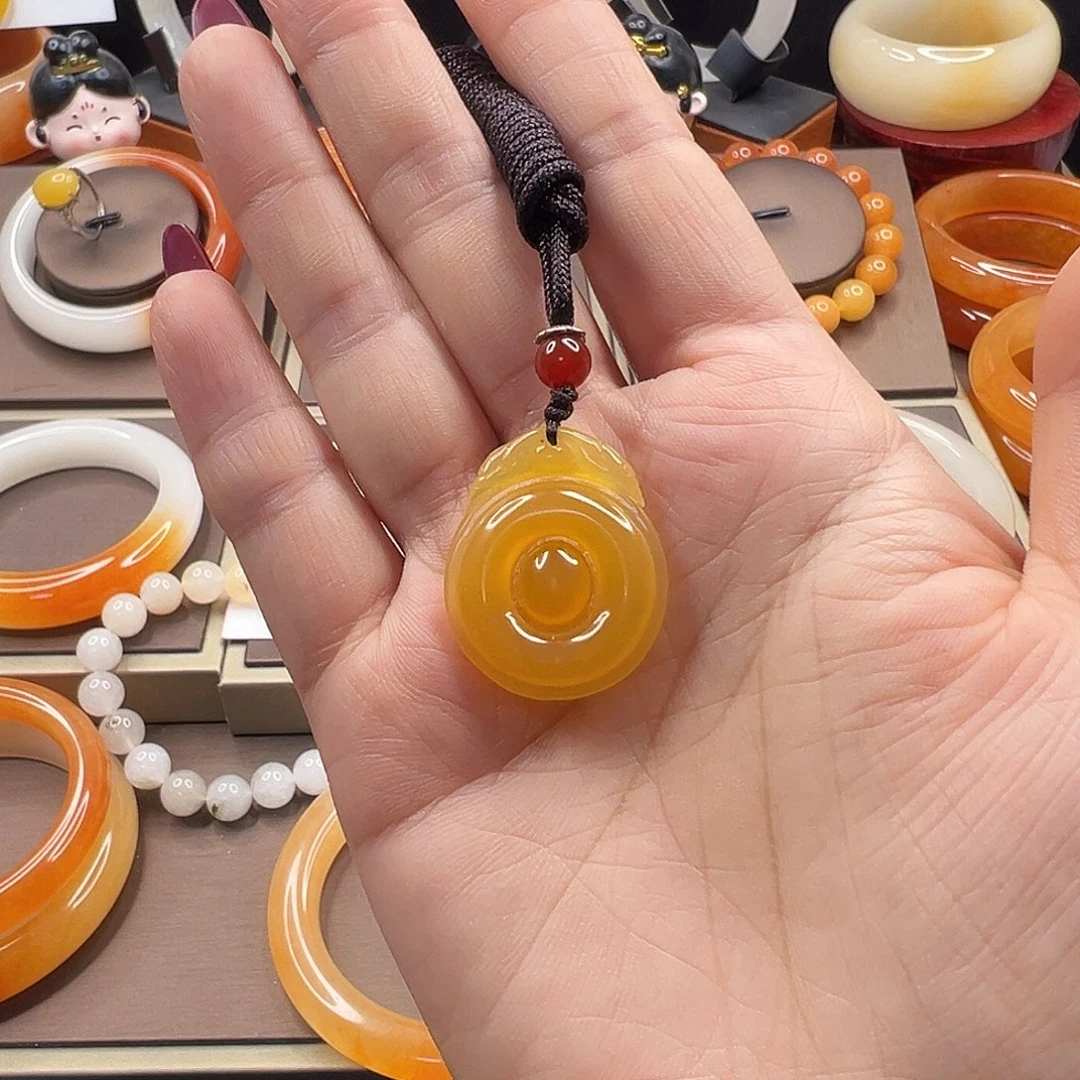 石英质玉（黄龙玉）未镶嵌吊坠(不含链)