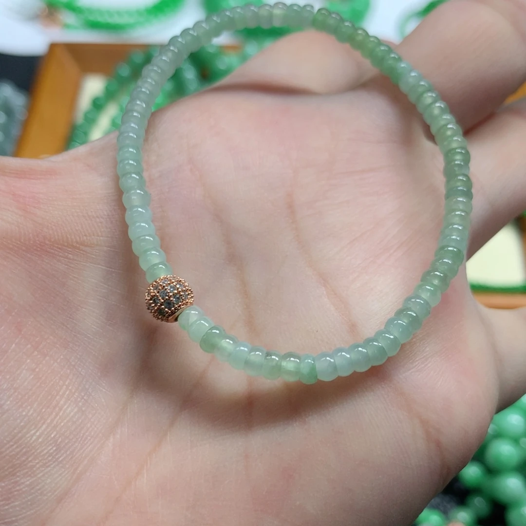 翡翠未镶嵌手链翡翠