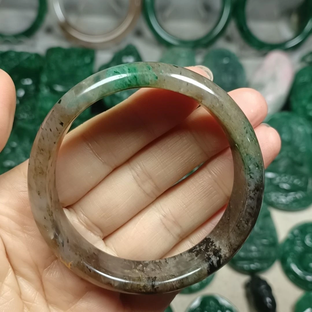 独山玉未镶嵌手镯55