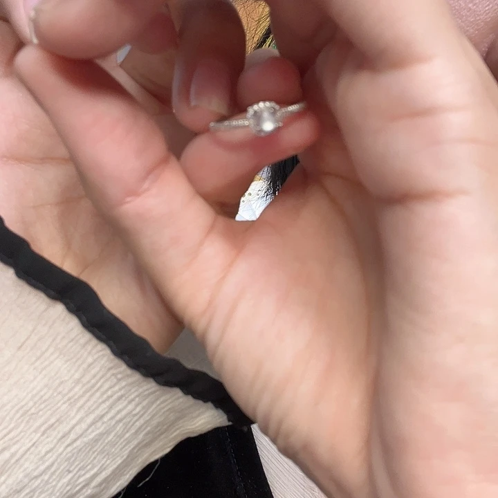 翡翠未镶嵌戒指戒指