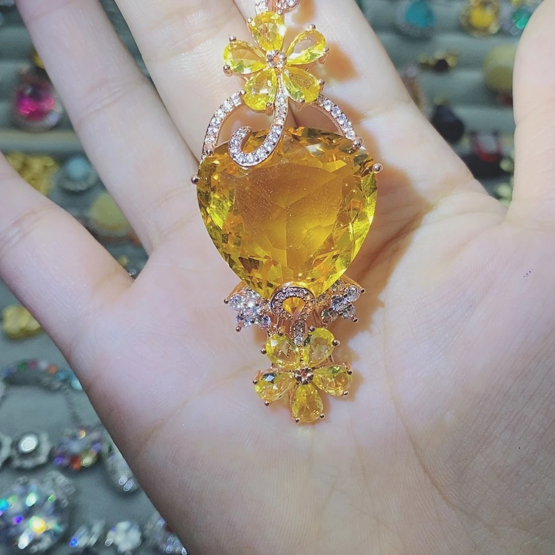 【闪购商品】托帕石耳饰银S925镶嵌