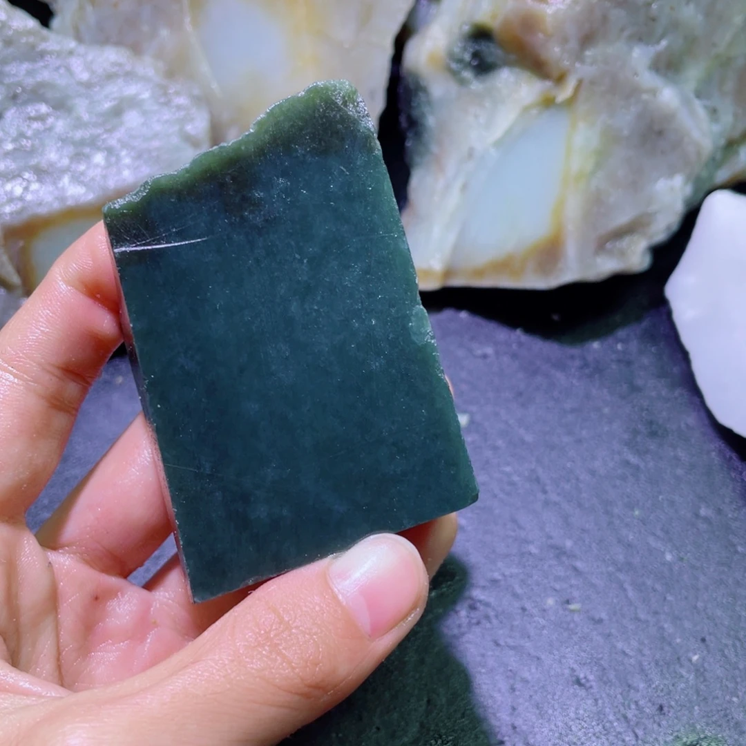 和田玉未镶嵌珠宝半成品