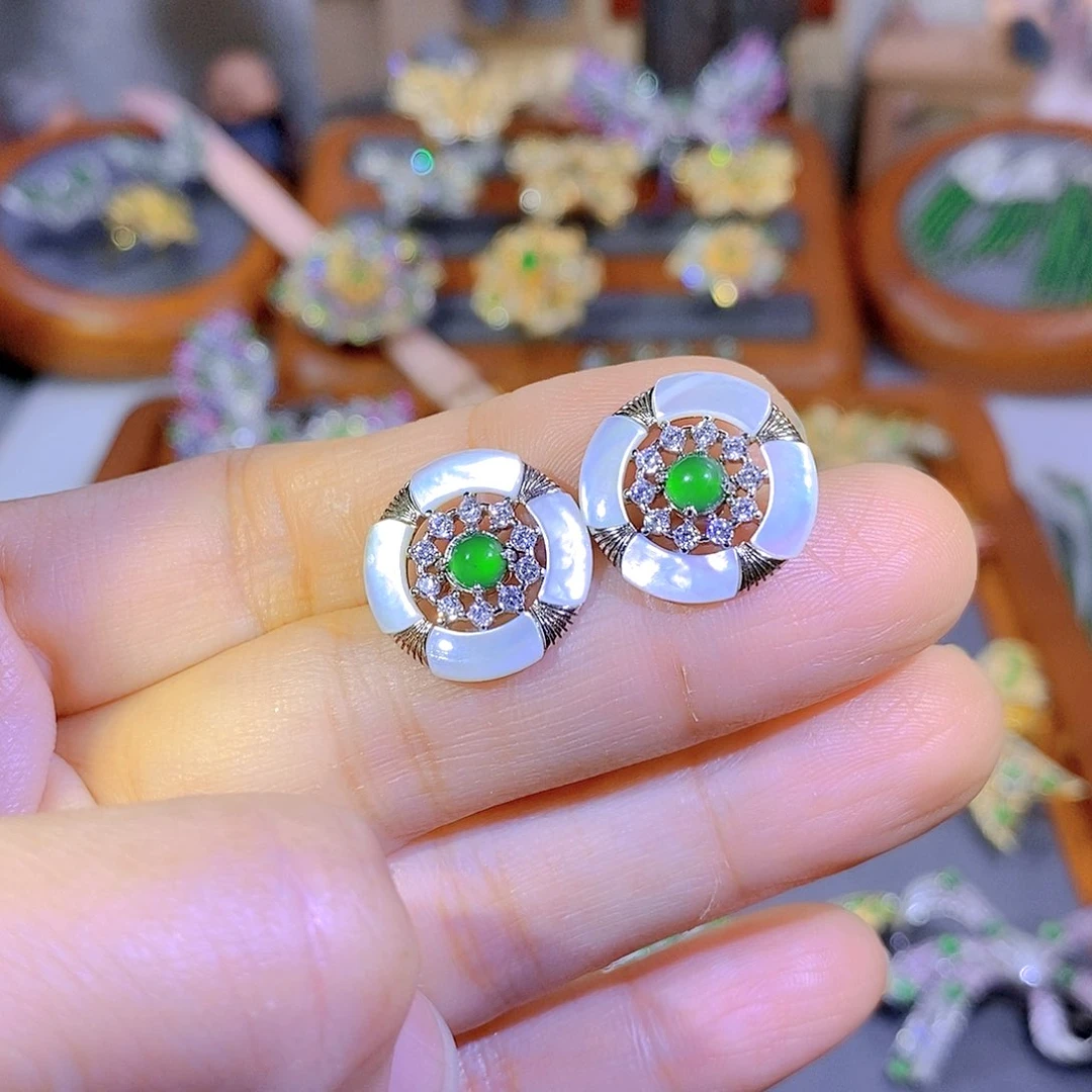 颈饰银S925镶嵌翡翠