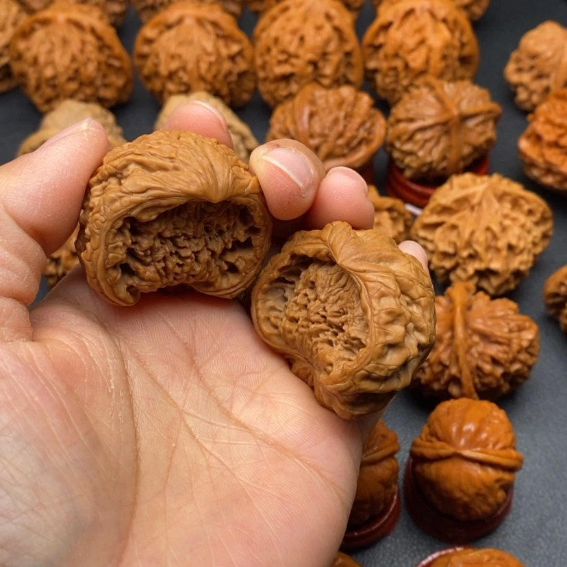 【闪购商品】文玩核桃把件39蛇头