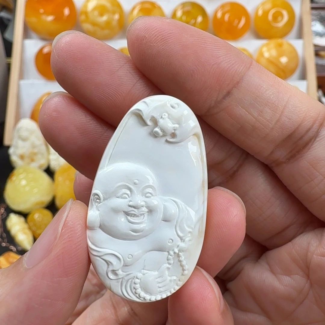 榴***恋蜜蜡未镶嵌颈饰蜜蜡