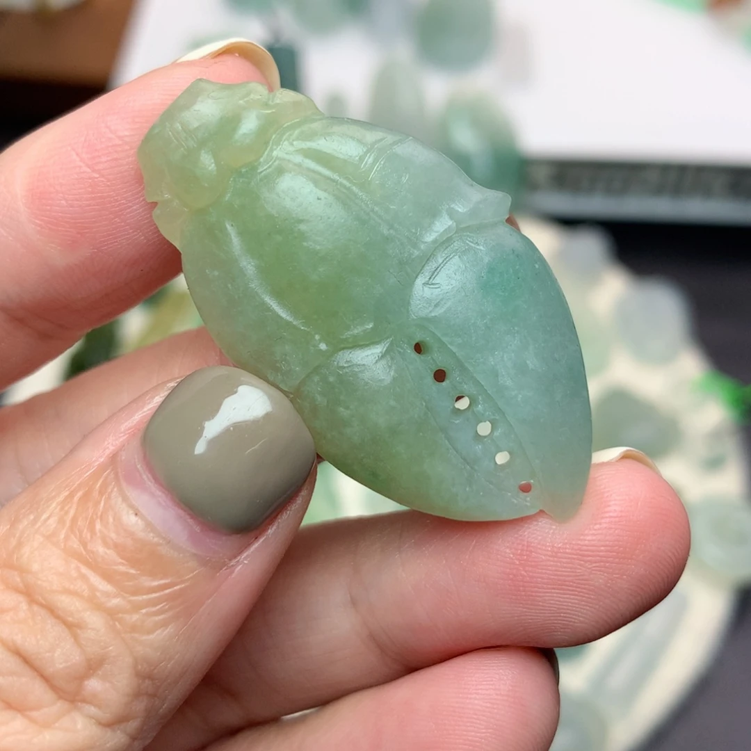 未镶嵌定制翡翠蟹嵌