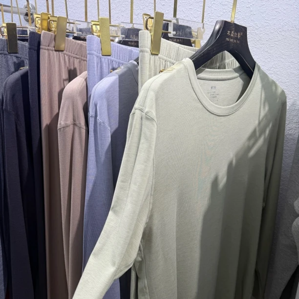 新款男士双感细腻暖绒保暖内衣套装打底贴身发热秋衣秋裤纯色