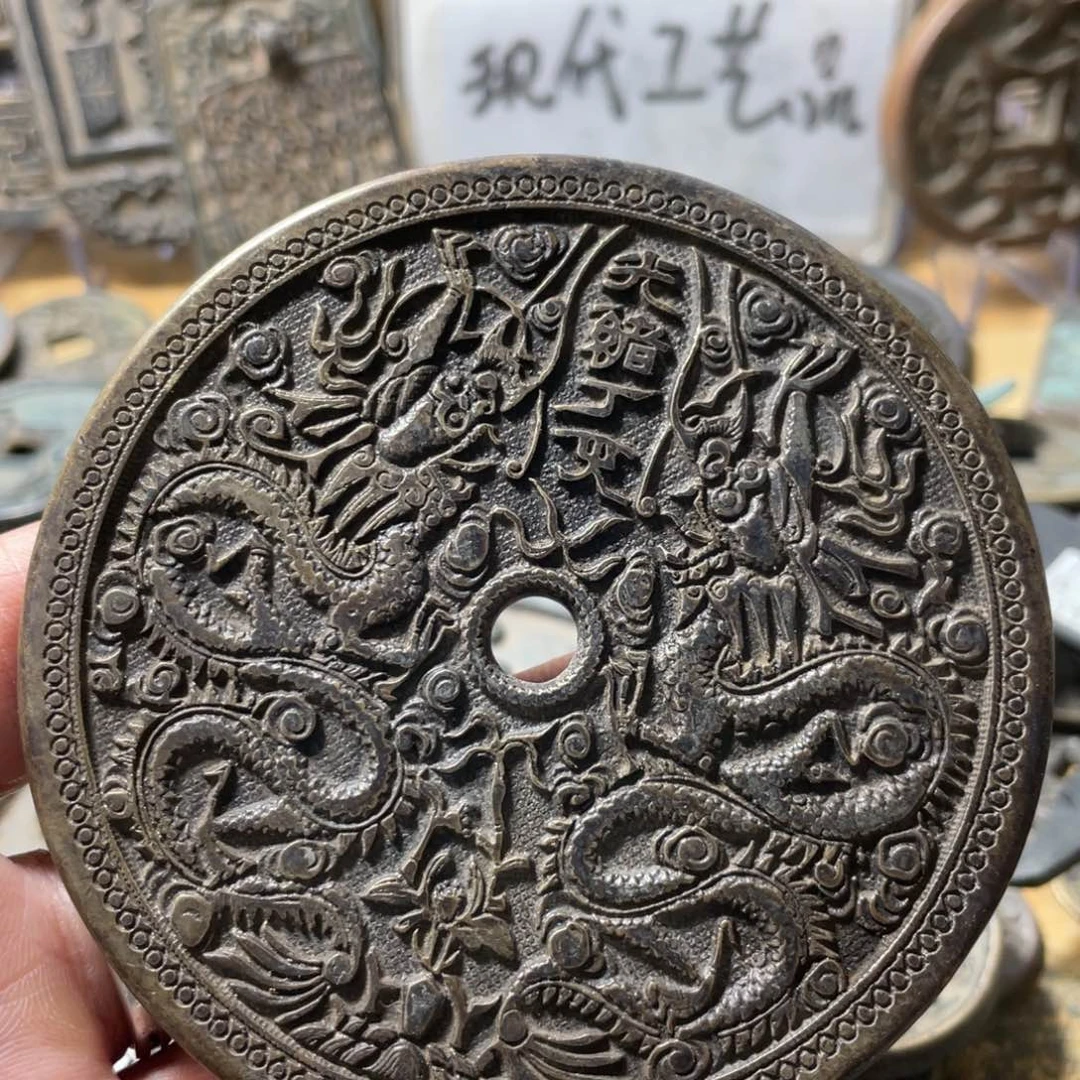 铜现代工艺品学习币