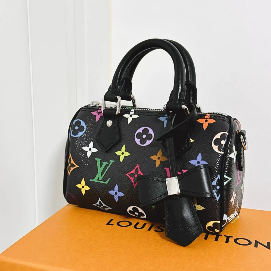 未使用 LouisVuitton/路易威登 speedy nano黑三彩附件：盒子尘袋