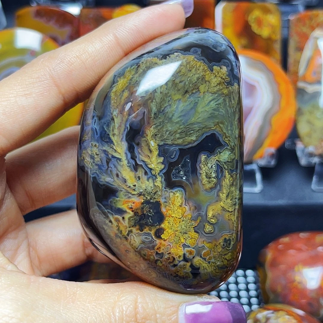 未镶嵌颈饰玛瑙/玉髓高****伟
