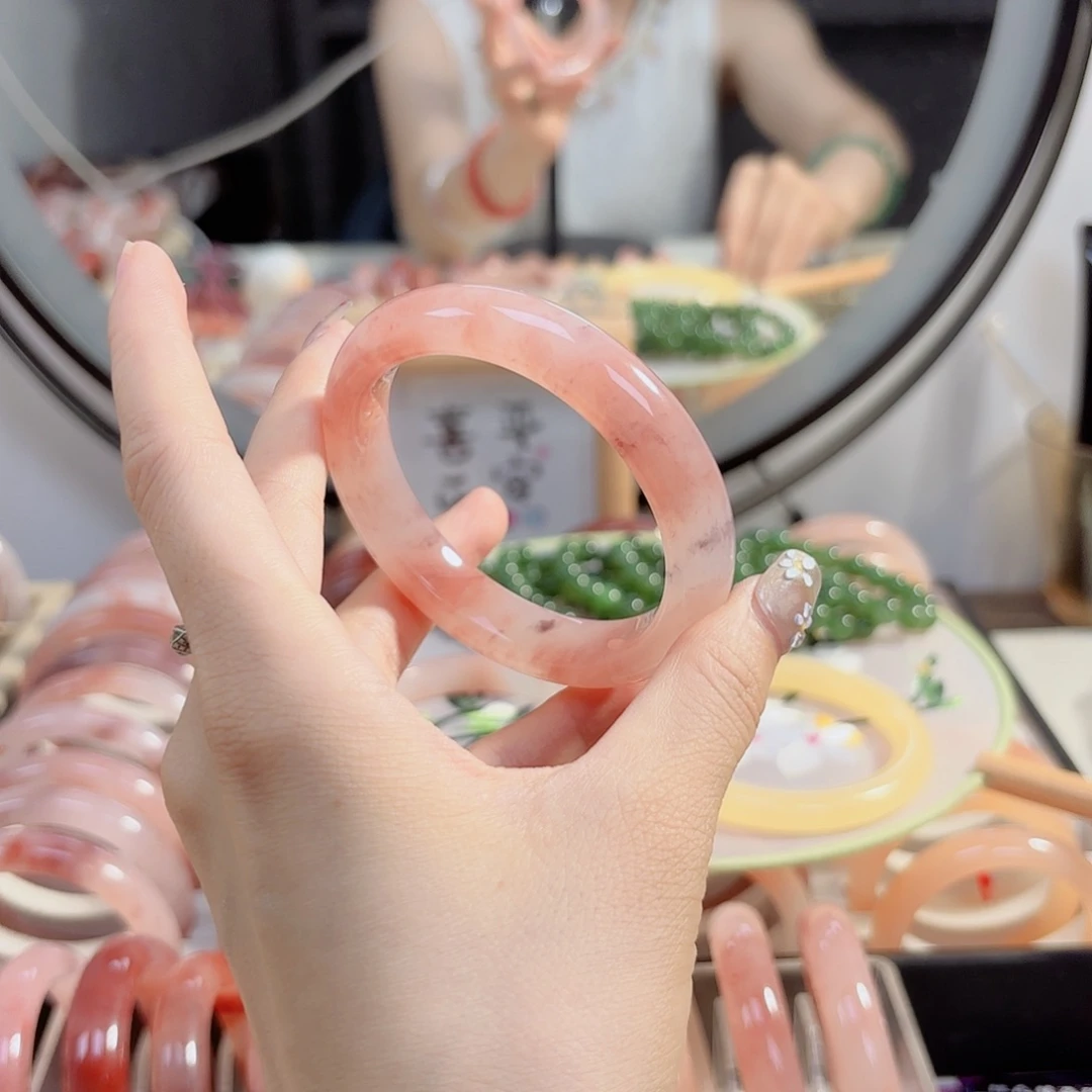 3***3石英质玉（金丝玉）手镯未镶嵌