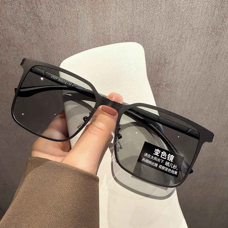 2025新款偏光墨镜男款大框高级感开车专用黄片夜用太阳镜变色钓鱼