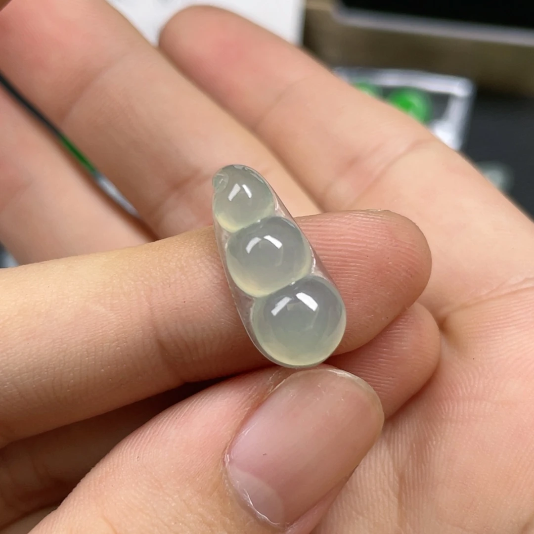 【闪购商品】颈饰未镶嵌翡翠豆子