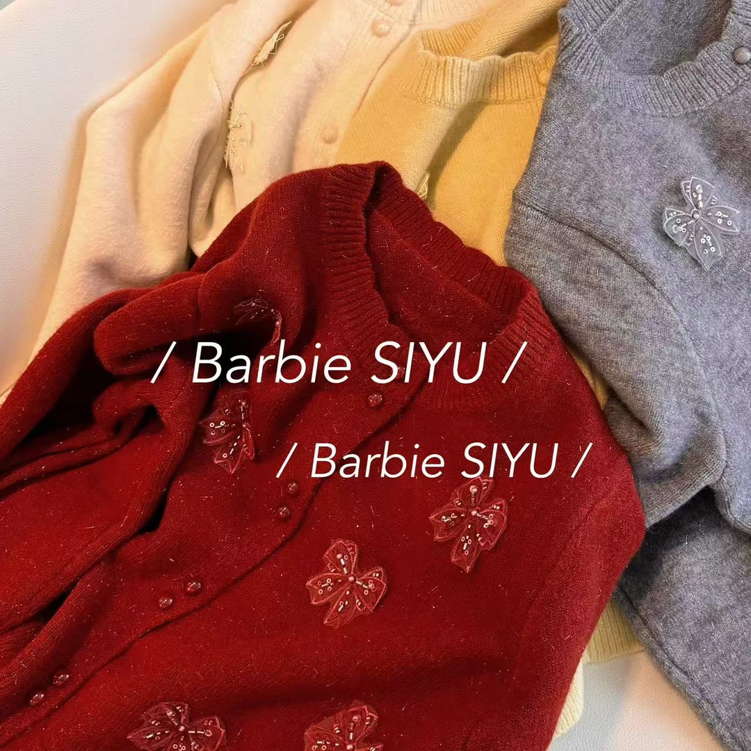 京妮儿推荐 【福叠】 韩系甜美别致花朵毛衣52016