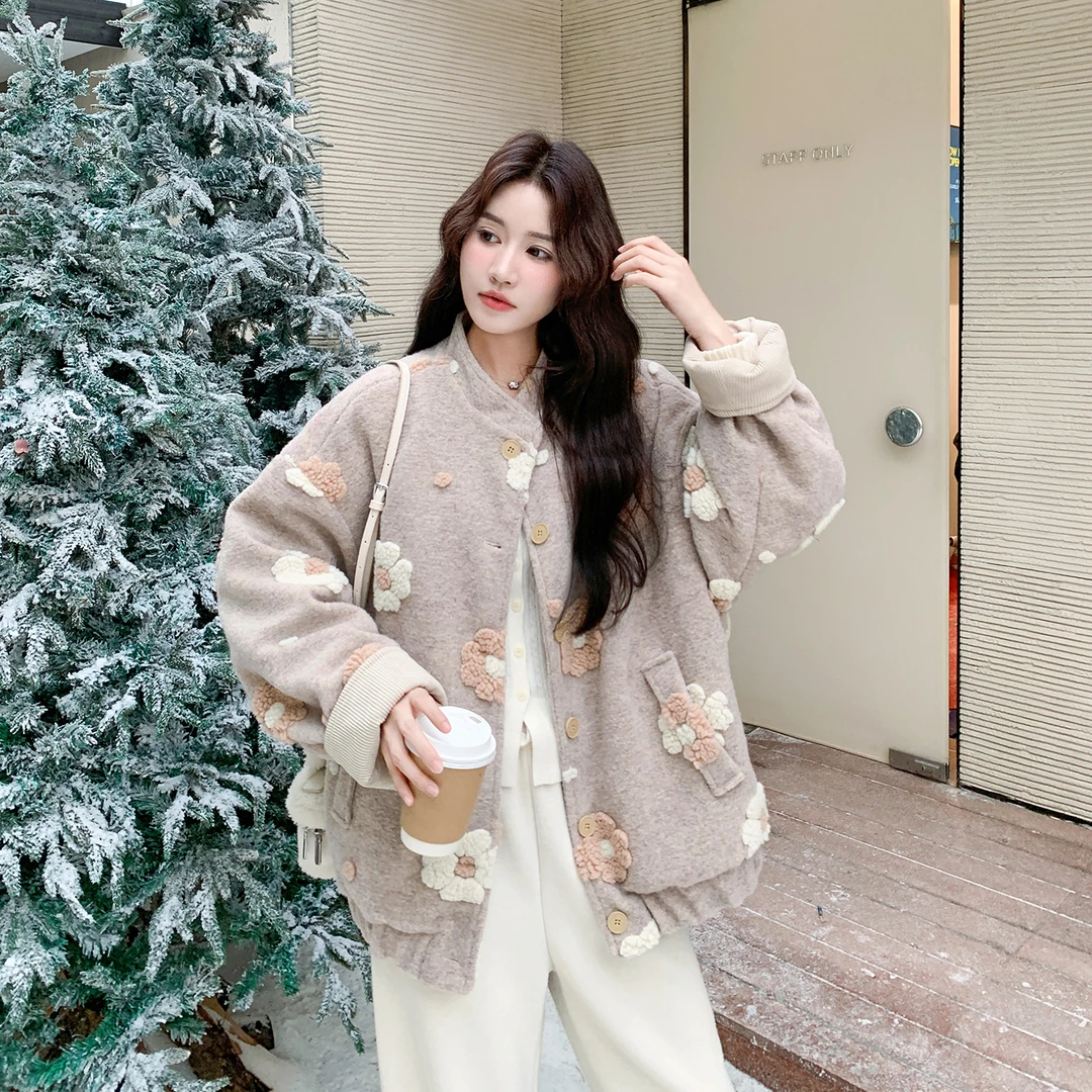 立体花朵羽绒服女2025冬新款小香风气质洋气巨好看的90白鸭绒外套