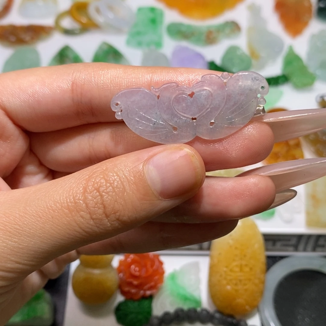 定制翡翠未镶嵌吊坠