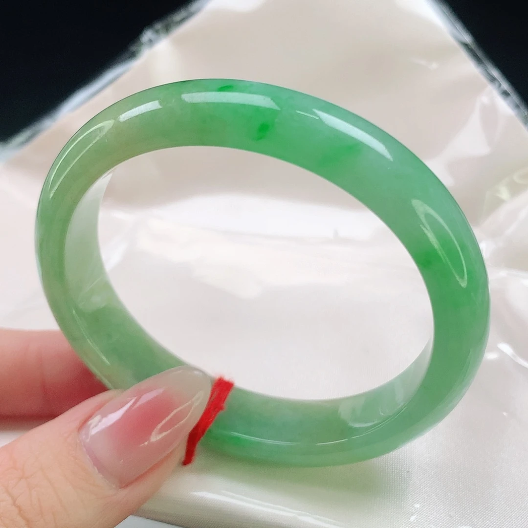 未镶嵌手镯翡翠54贵妃镯