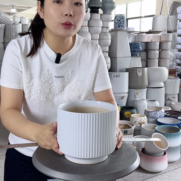 陶瓷口径16-14。亮白。。。