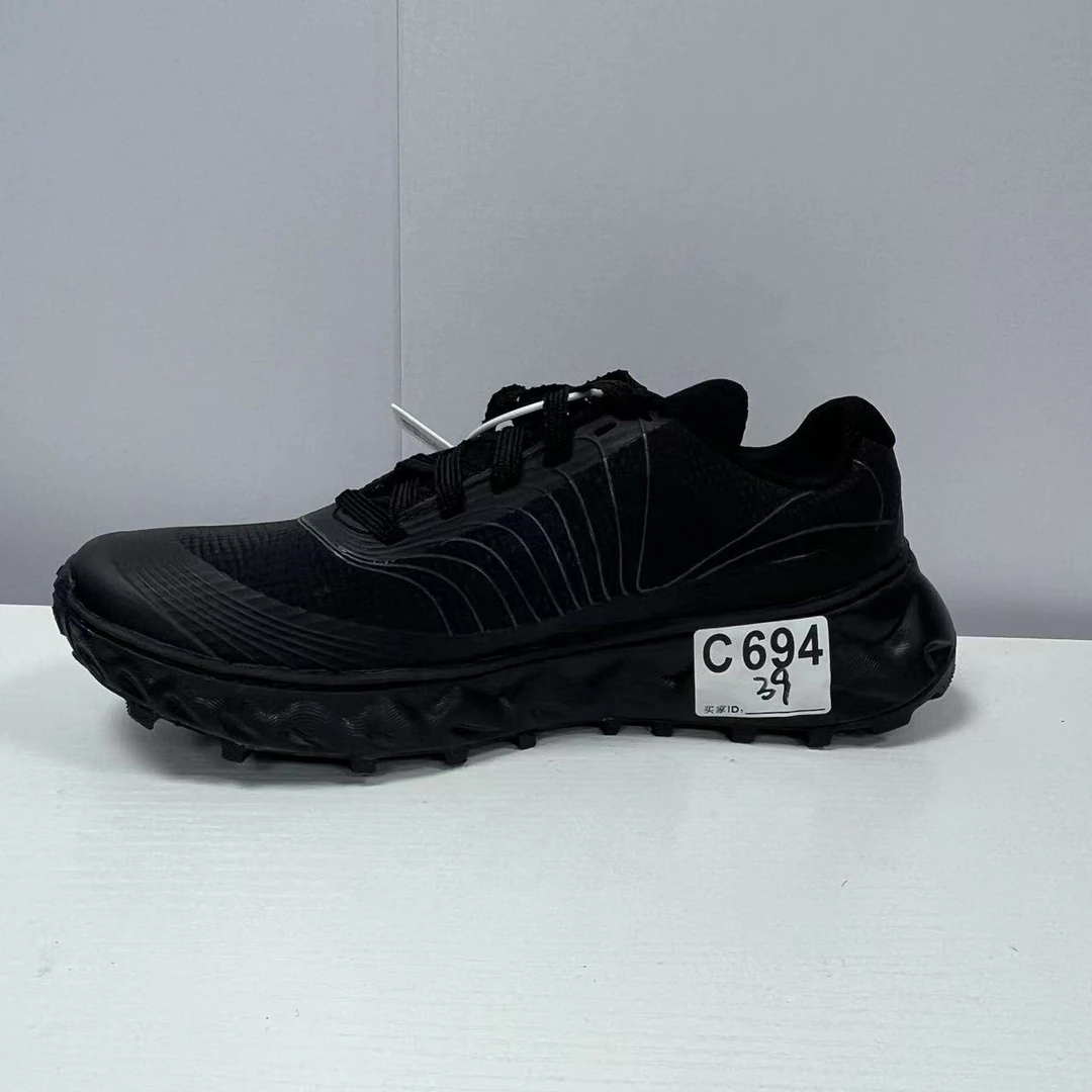 3-新款户外运动百搭休闲鞋 C694