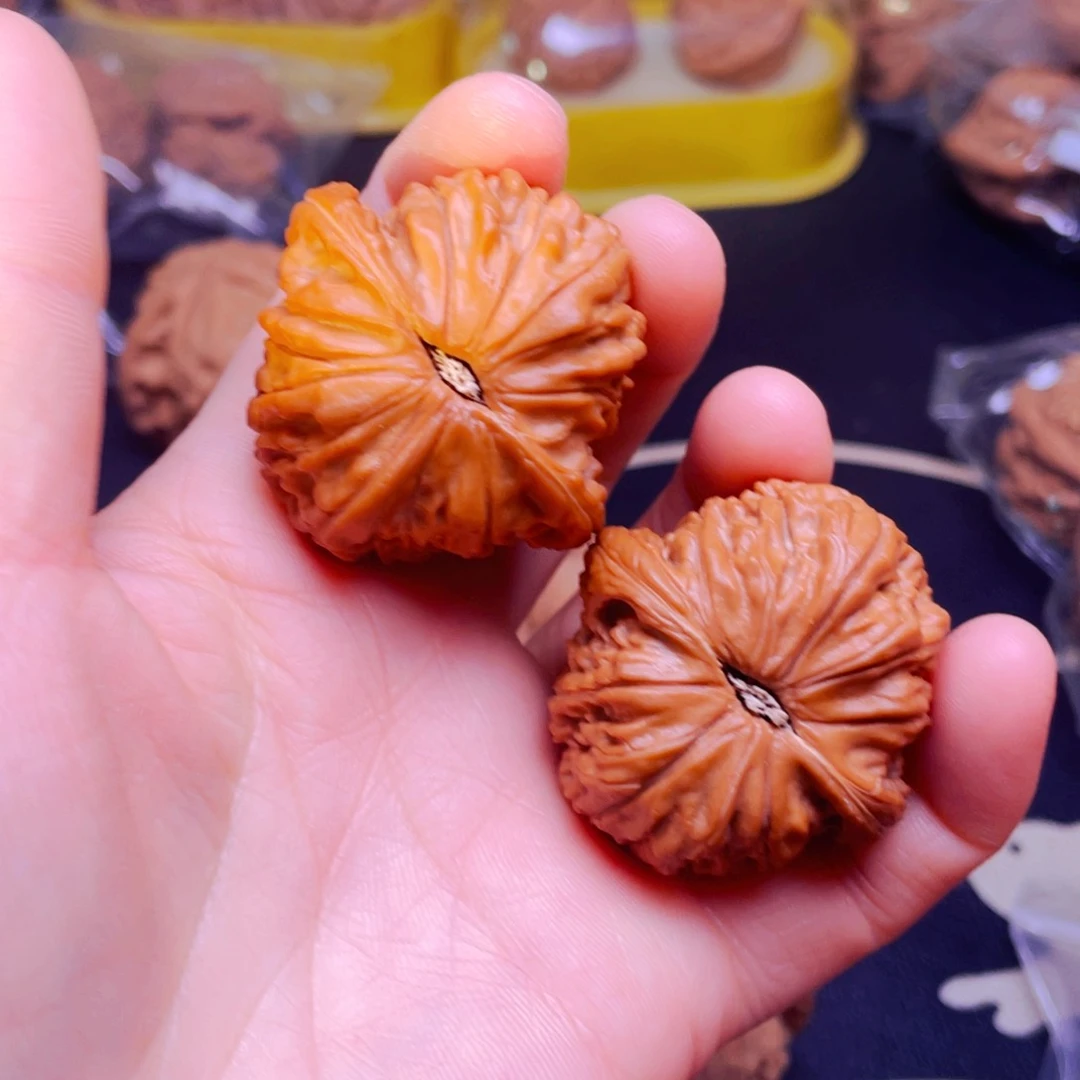 吊坠文玩核桃磨盘狮子头