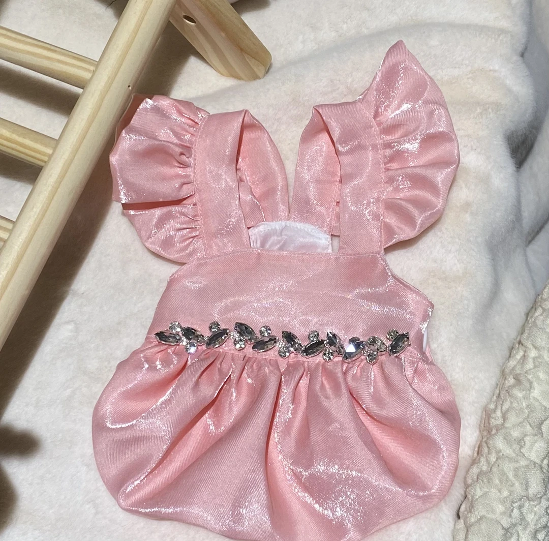 宠物夏季飞飞袖粉色缎面连衣裙狗狗猫咪衣服