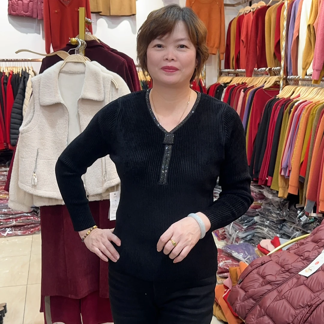 新款秋冬打底女士毛衣长袖修身百搭针织衫女装