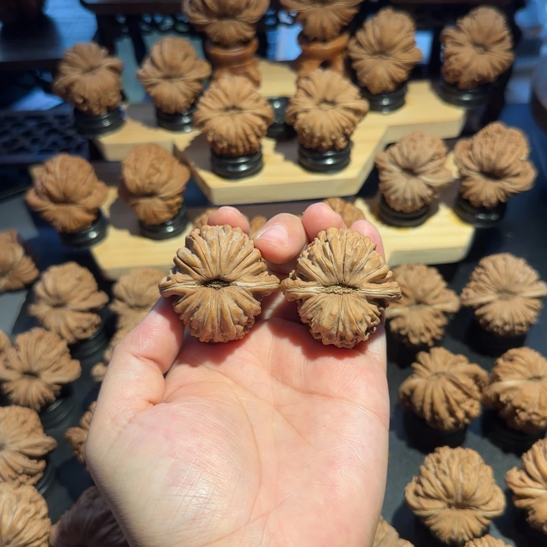 雒***龙核桃39.5全品白茬拱桥楼精