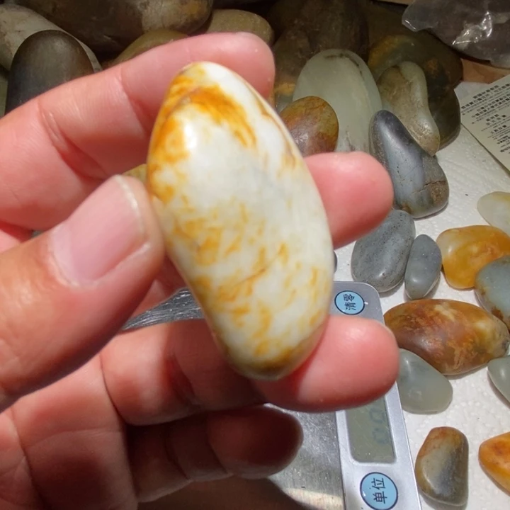 和田玉（子料）未镶嵌颈饰