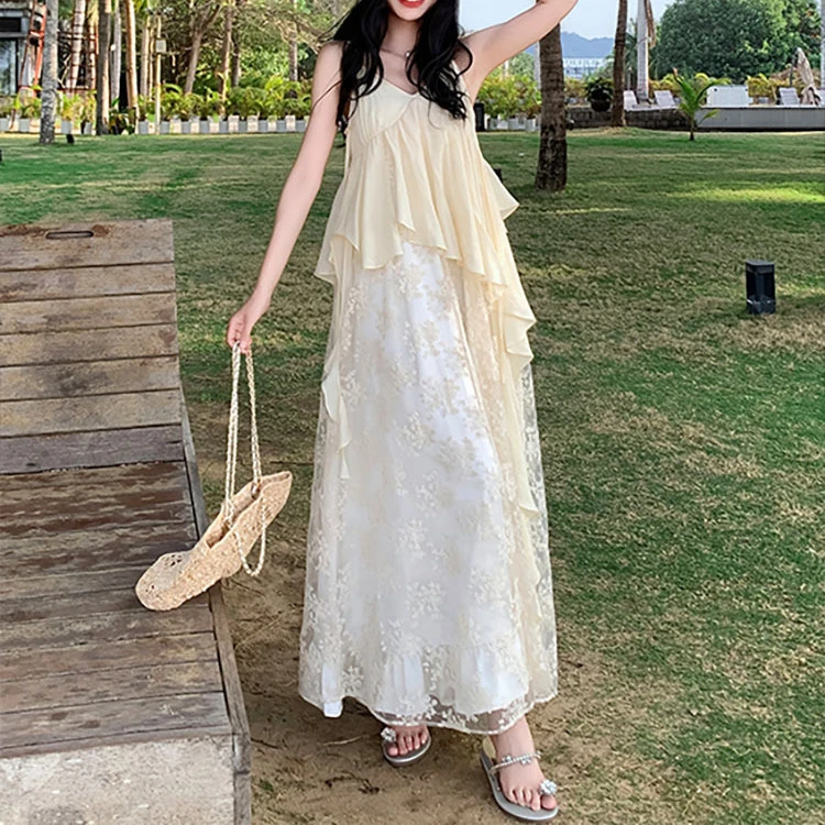 浪漫重工刺绣吊带长裙V领蕾丝拼接仙仙裙