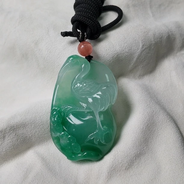 天然非洲翠A货冰种湖水绿吊坠