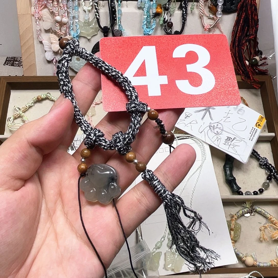 蛇纹石玉合金颈饰