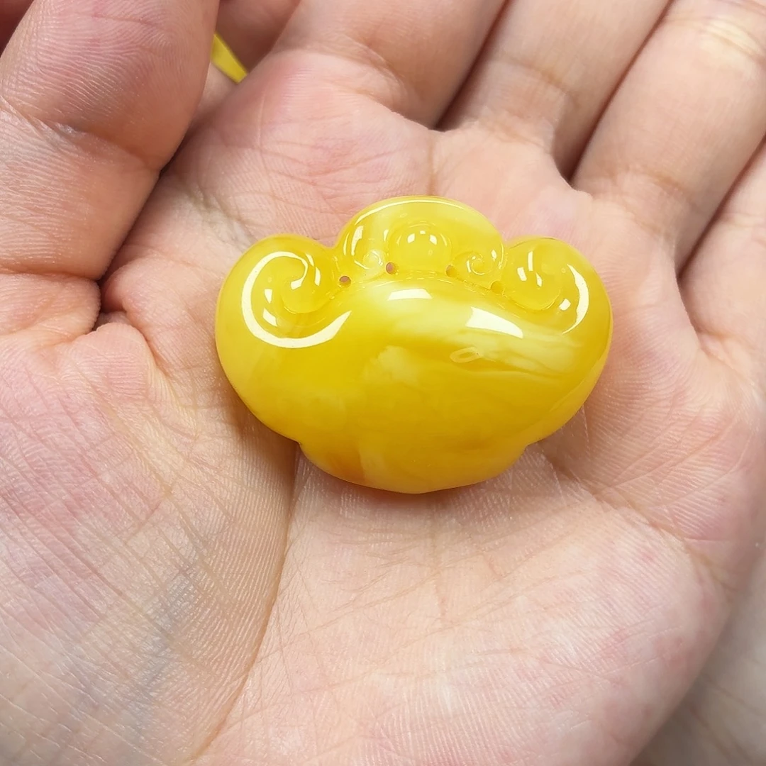 未镶嵌颈饰蜜蜡焦皮如意