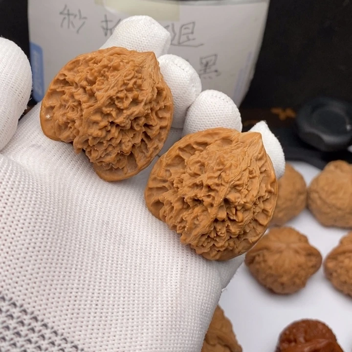 文玩核桃把件满天星40