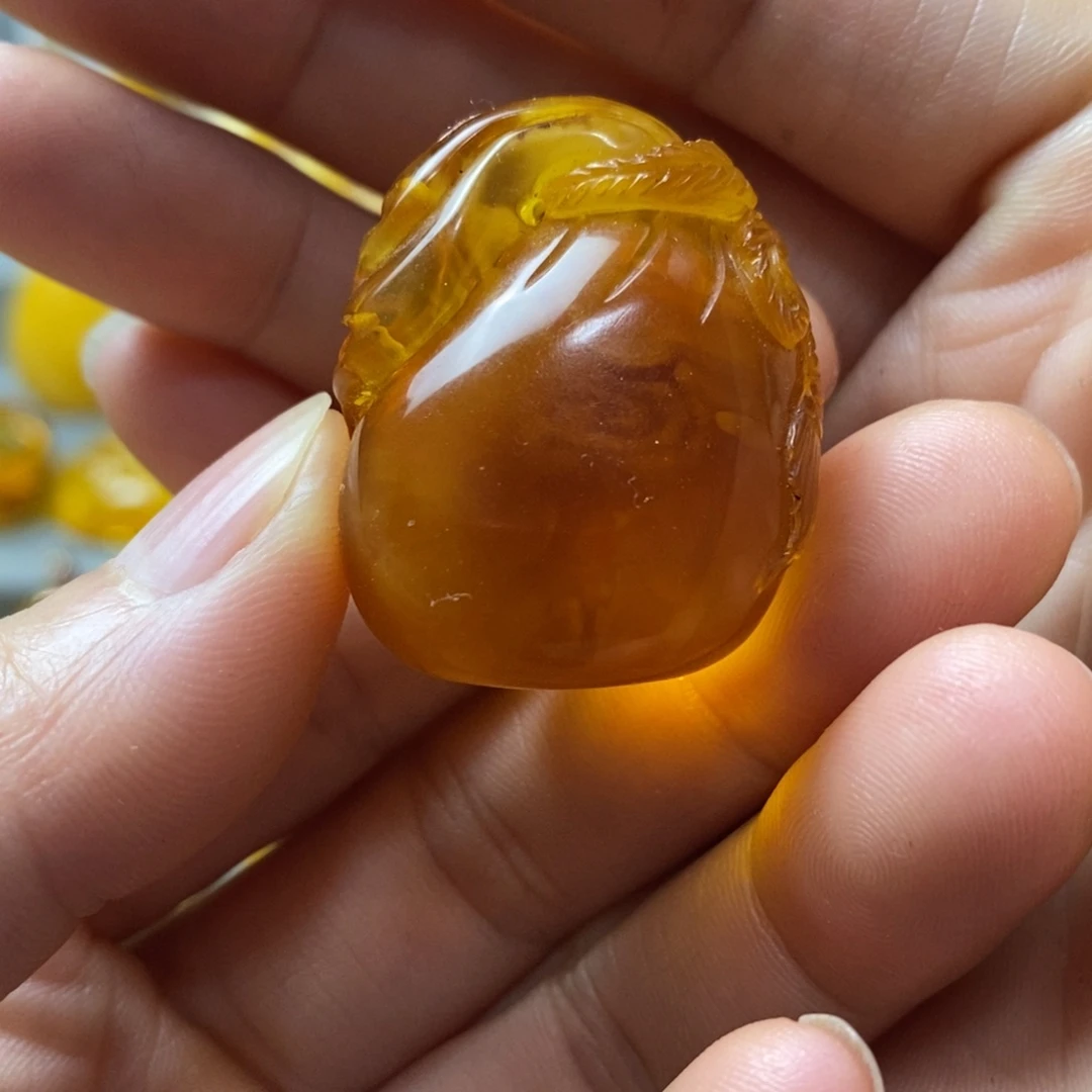 蜜蜡未镶嵌颈饰蜜蜡吊坠