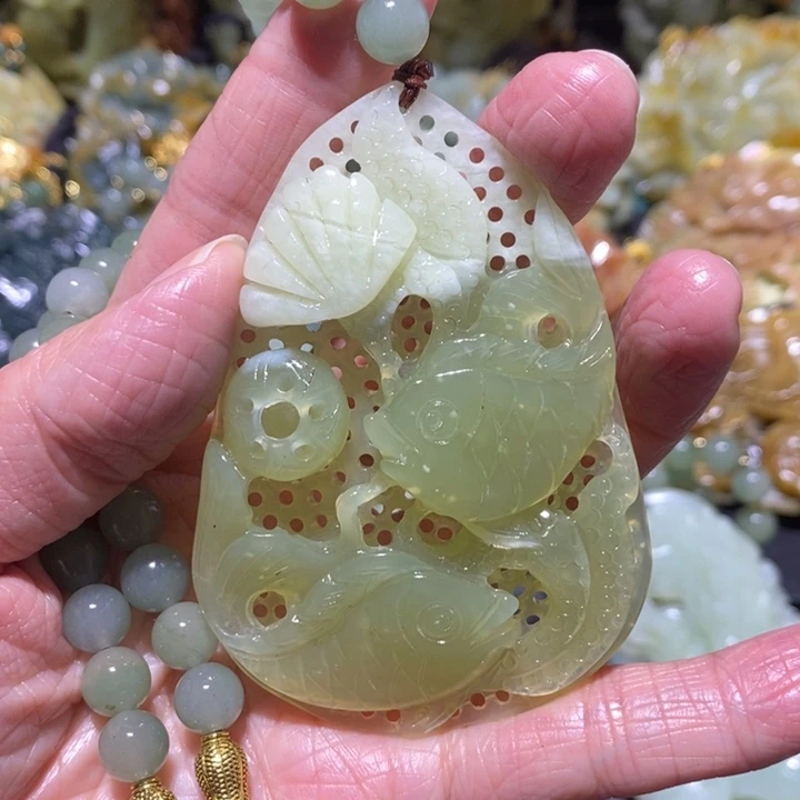 岫玉岫玉吊坠未镶嵌