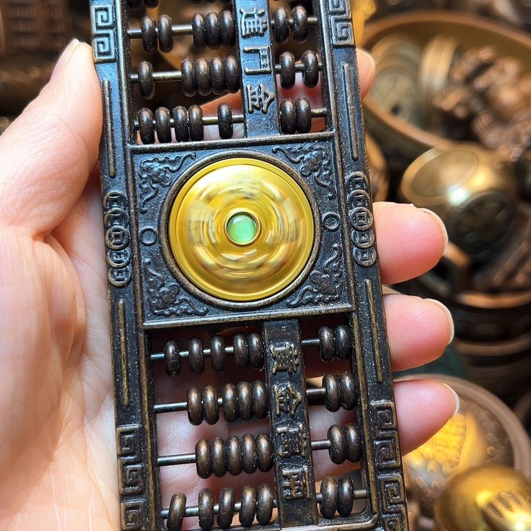 精美铜器工艺品等