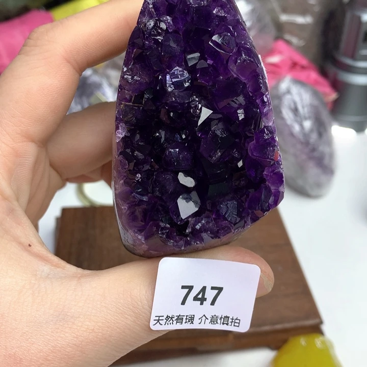 水晶大型摆件（非配饰）未镶嵌