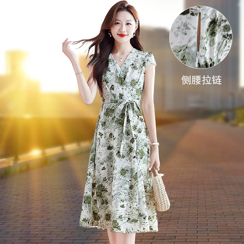 新款夏装连衣裙女装中长款雪纺碎花裙短袖大码收腰显瘦气质妈妈装