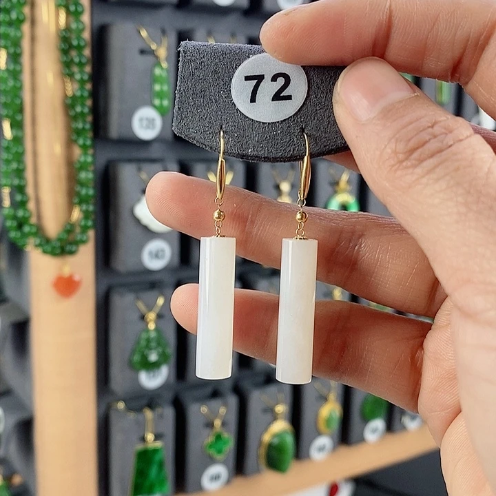 和田玉耳饰18K金镶嵌