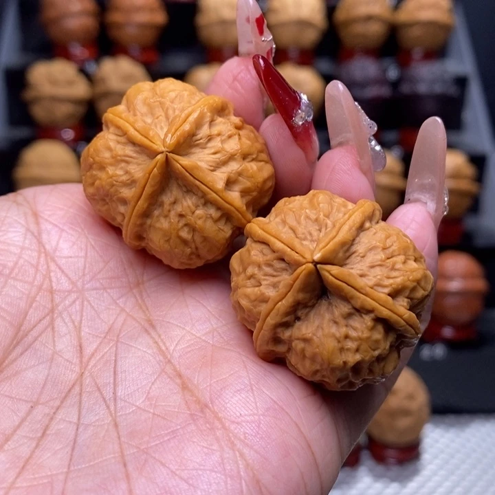 文玩核桃把件方印四棱47号