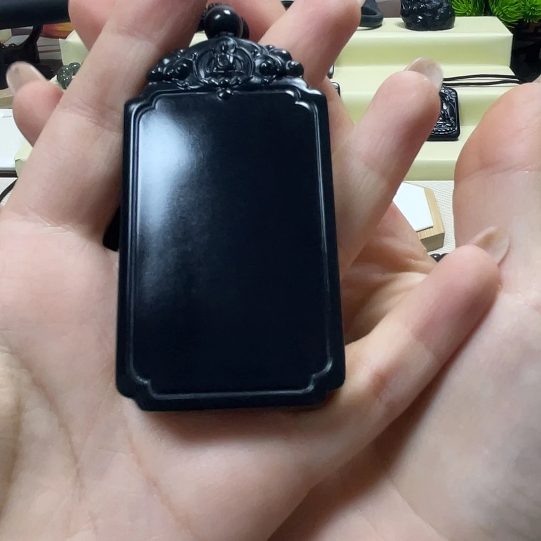 和田玉（墨玉）未镶嵌颈饰47高羊脂石墨线