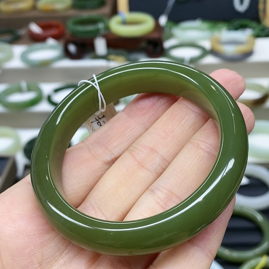 【闪购商品】和田玉手镯未镶嵌