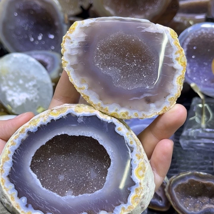 未镶嵌珠宝半成品水晶