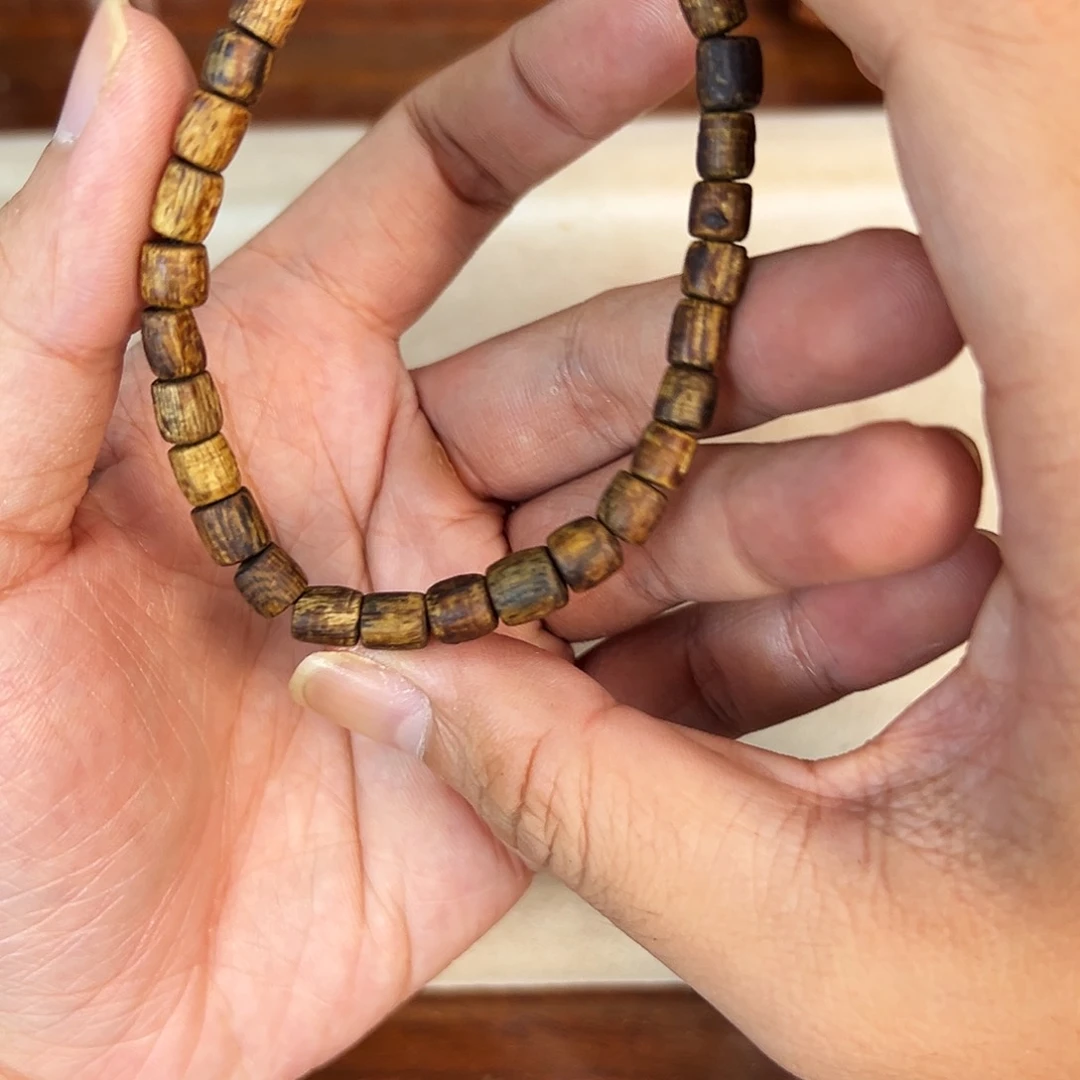 沉香碎屑沉香随形6mm111111