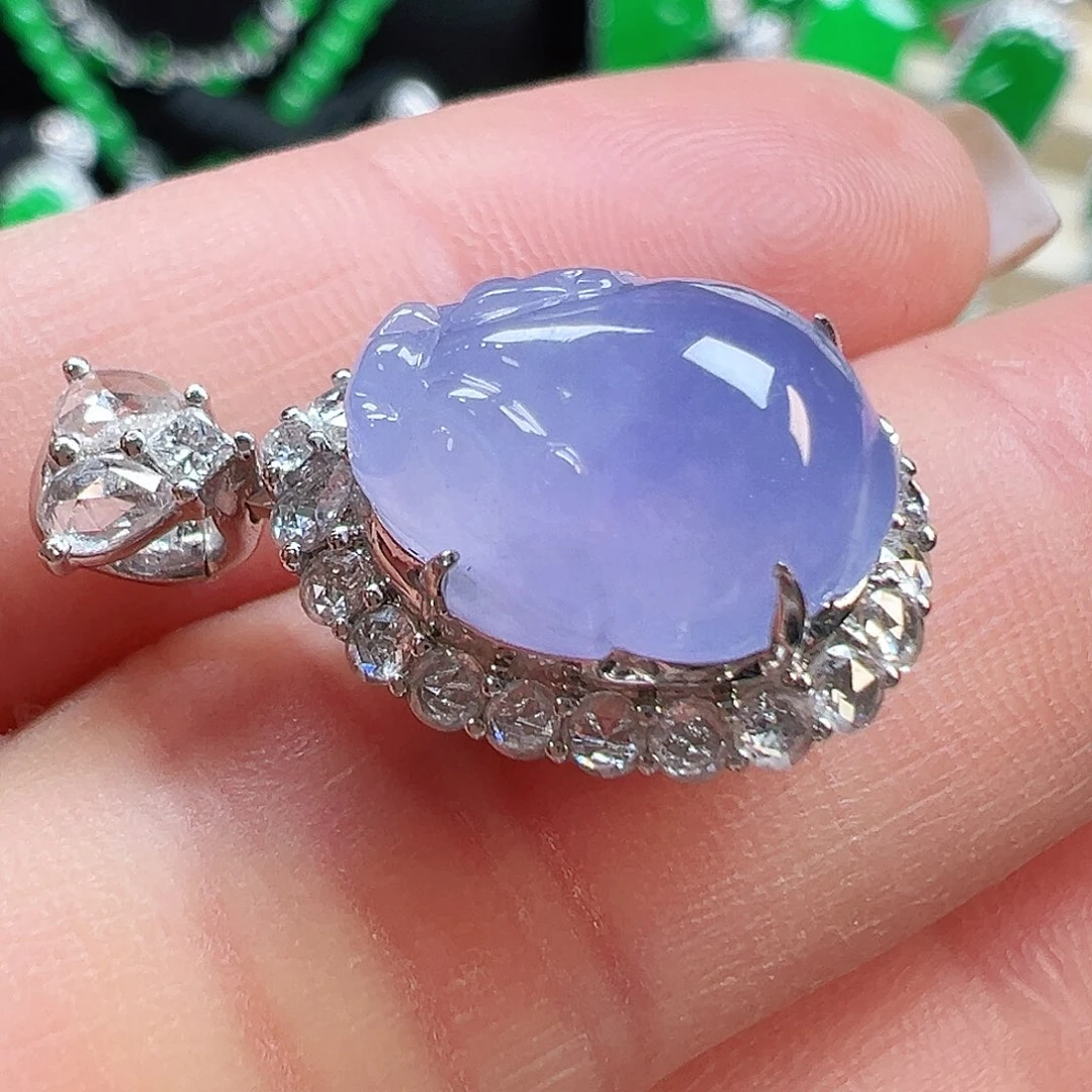 翡翠颈饰18K金镶嵌吊坠