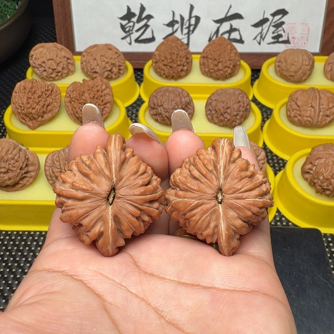 听***刀文玩核桃吊坠39蓟县楼