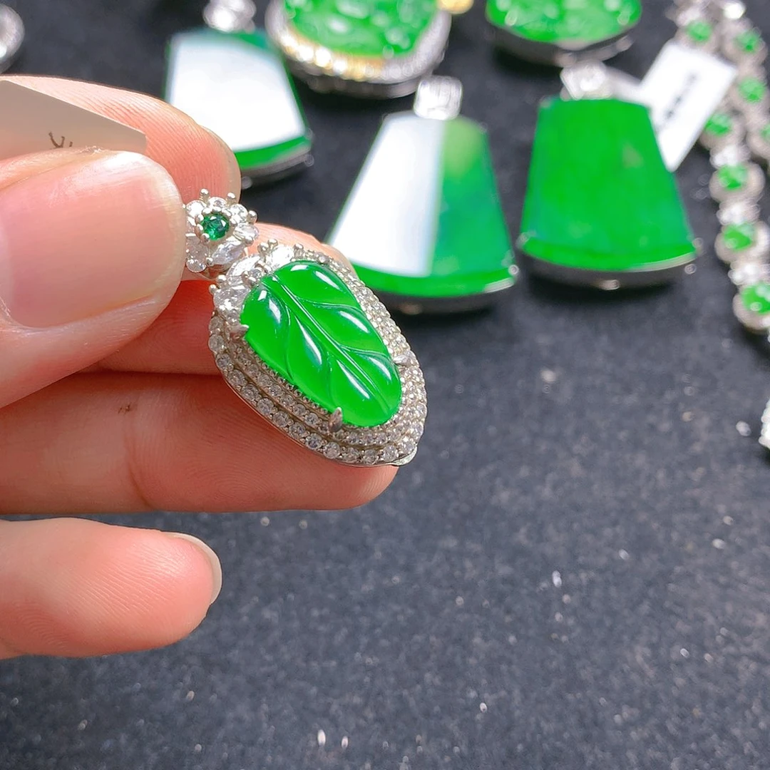 吊坠(不含链)银S925镶嵌翡翠翡翠