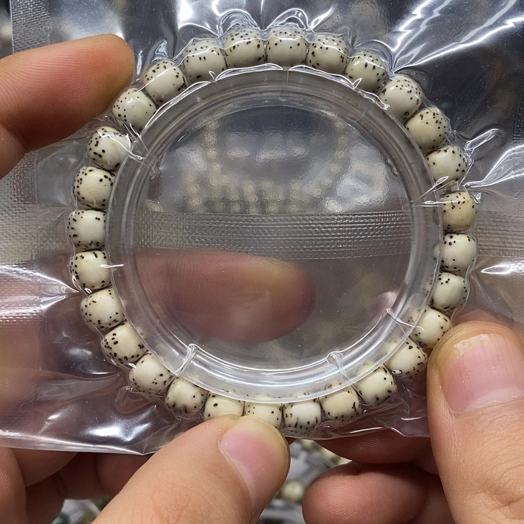 星月菩提手串河豚