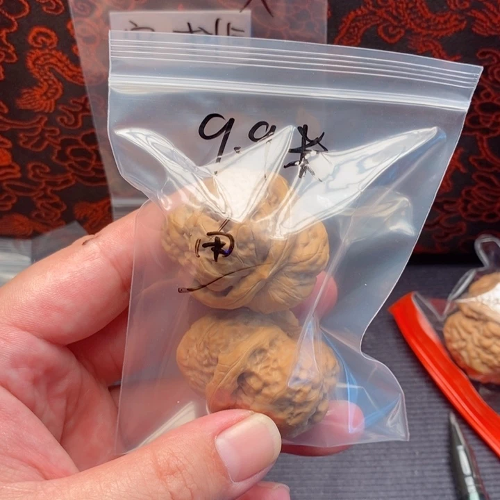 文玩核桃吊坠鱼蛤蟆